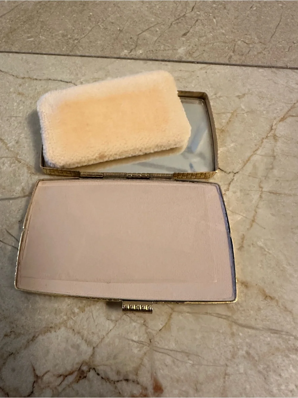 vintage Lancôme Maquifinish powder compact